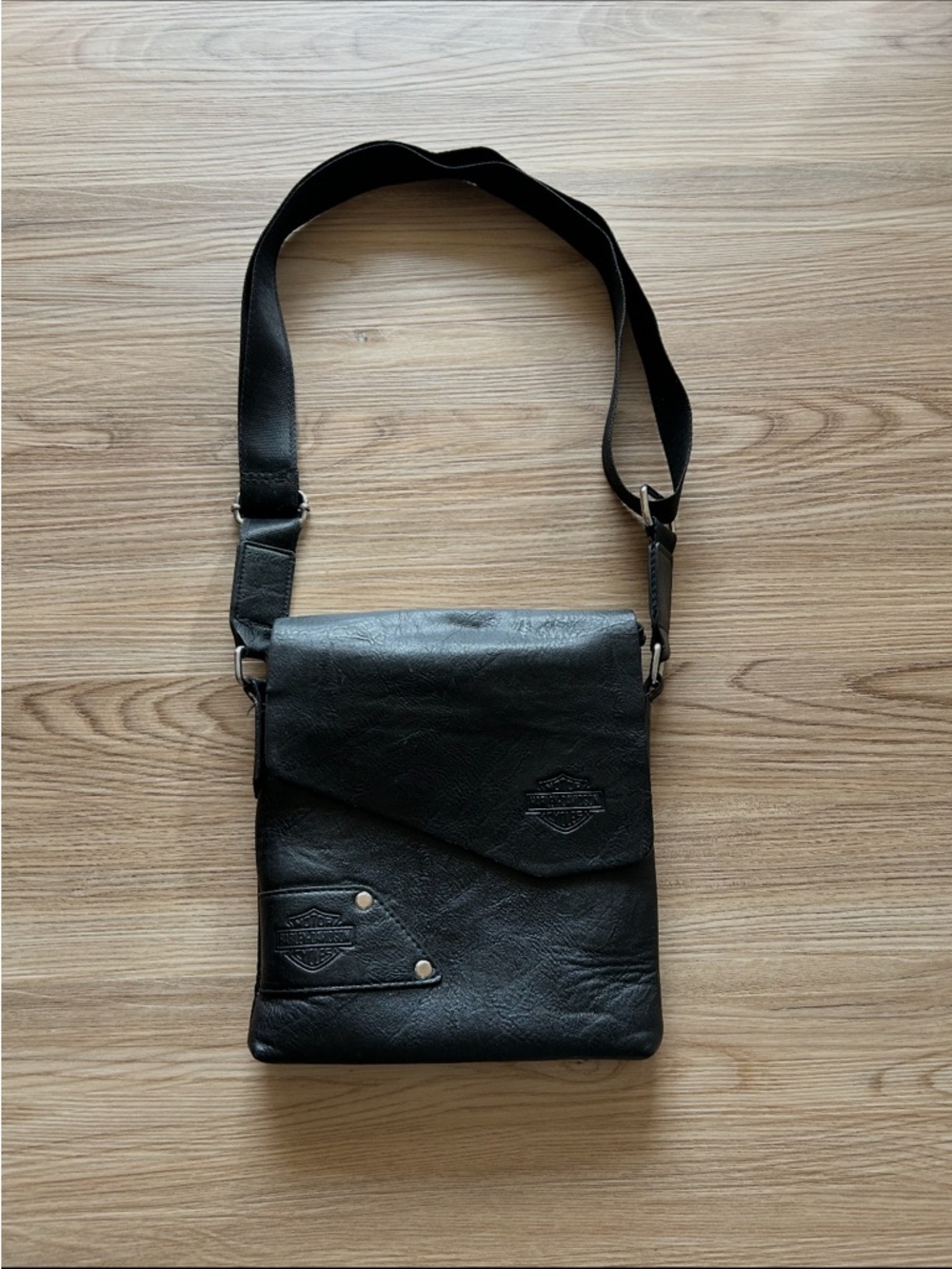 Harley-Davidson Black Leather Messenger Crossbody
